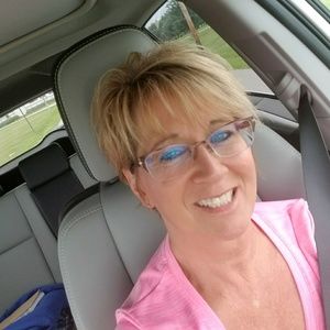 Meet your Posher, Dawn